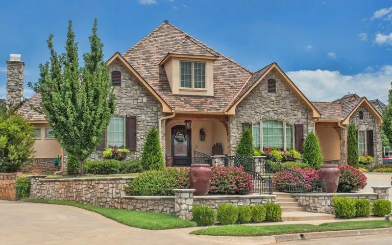 profile photo for Yates Roofing and Construction LLC