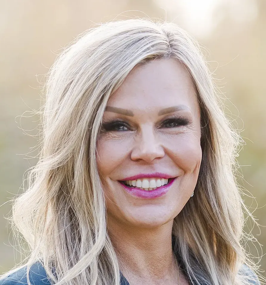 LaJuana, general manager of Dowell Dentistry