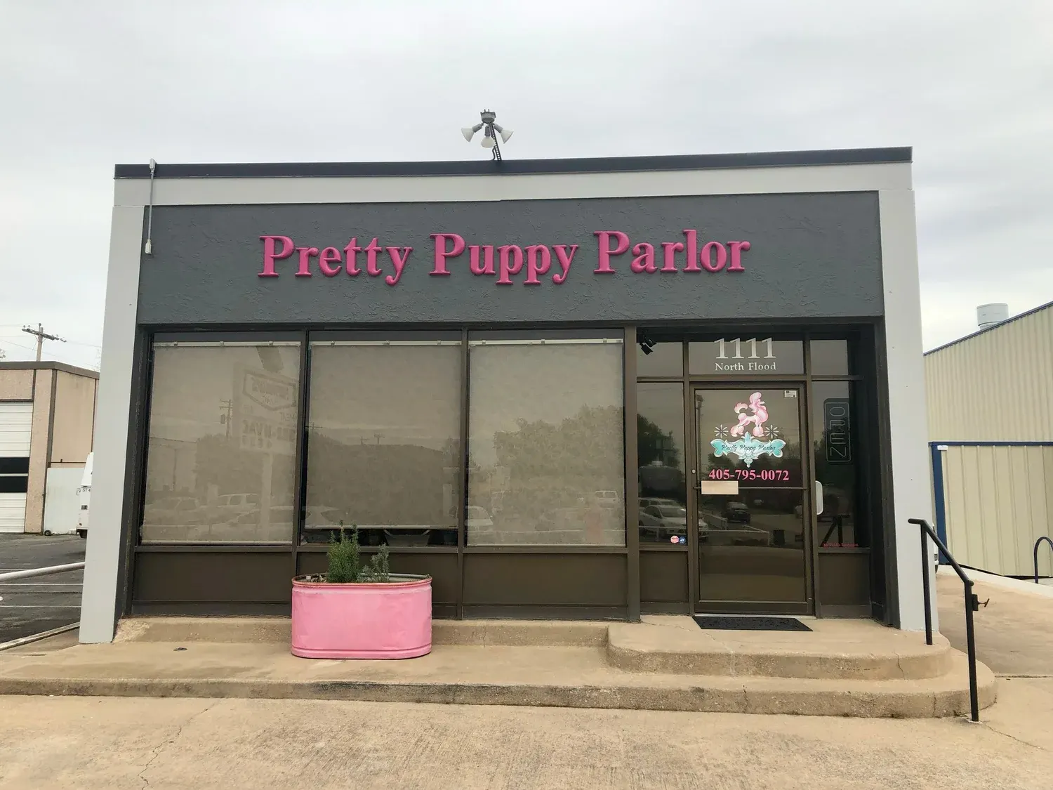 Business profile photo for Pretty Puppy Parlor