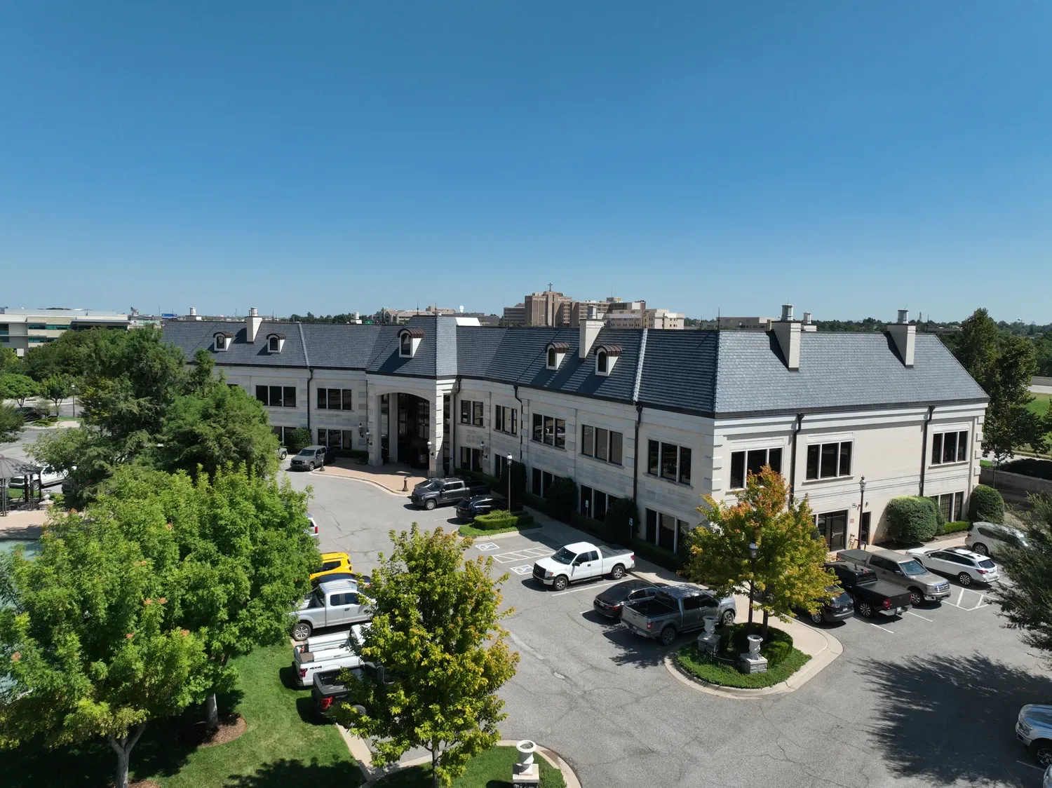 profile photo for Champion Roofing & Construction