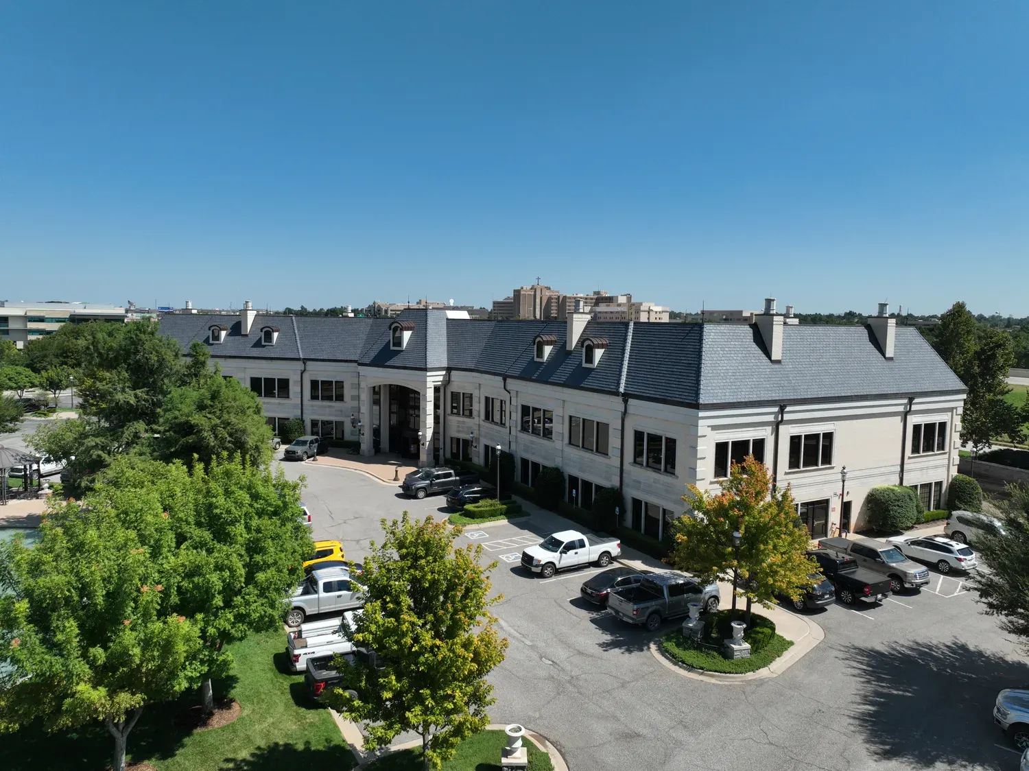 profile photo for Champion Roofing & Construction